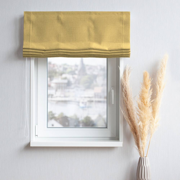 Gelber Gardinenstoff aus der Restill-Kollektion ist glatt und gut strukturiert. Der Stoff zieht sich sanft über den Untergrund und eignet sich für individuelle Anpassungen.