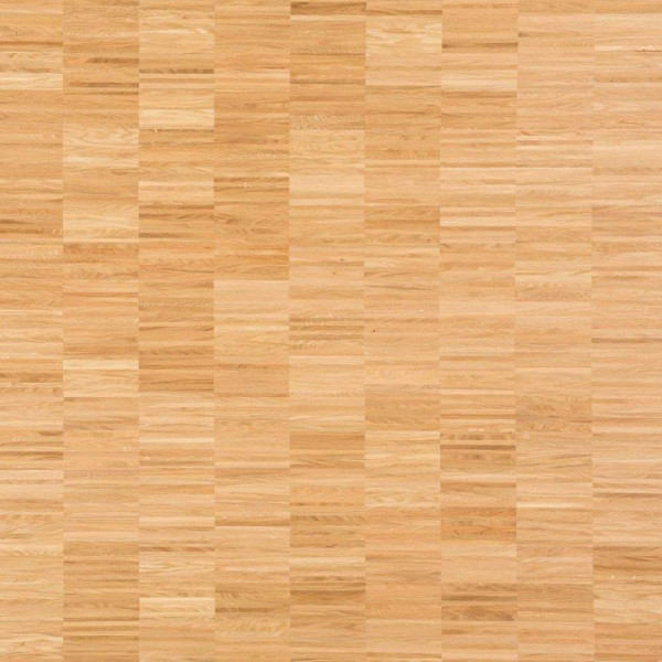 Helles, geöltes Eichenparkett mit gleichmäßiger Maserung und verschiedenen Holzstücken. Die Holzböden sind in einem quadratischen Muster verlegt. Ideal für Wohnräume und elegante Innenräume.