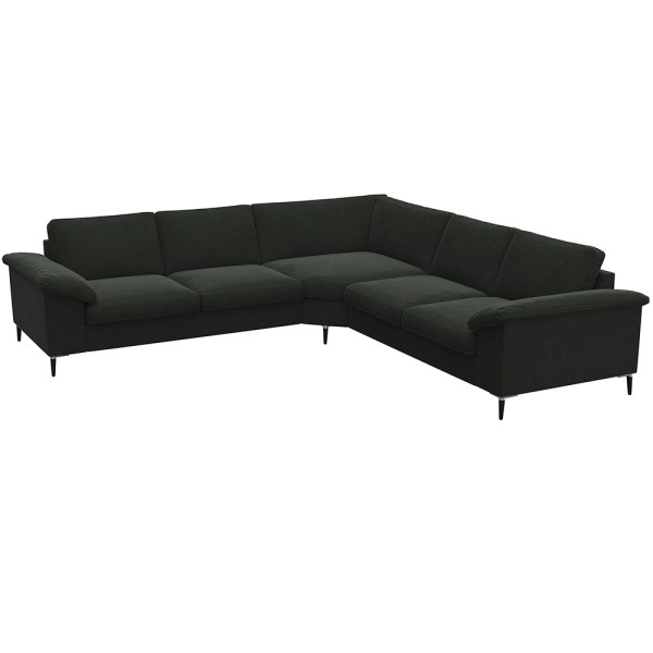 Braunes Ecksofa FIORE steht in einem modernen Design. Es bietet Platz zum Sitzen und Entspannen. Die Ausstattung umfasst weiche Kissen für zusätzlichen Komfort.