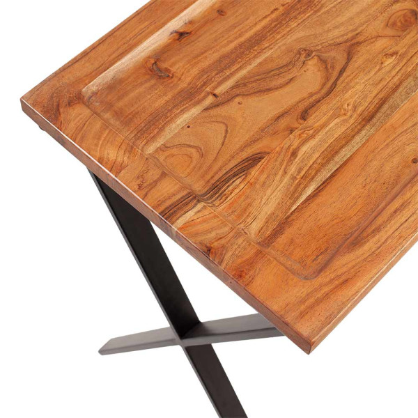 Moderner Konsolentisch mit einer massiven Holzplatte in Nougatfarbe und schwarzen Metallbeinen. Er steht stabil und eignet sich als Beistelltisch. Der Preis beträgt 249,00 €.