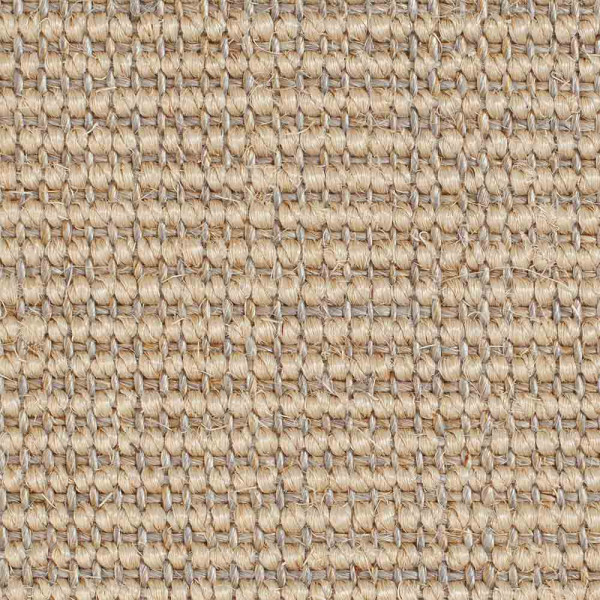 Helles Sisal-Material mit diagonalem, rosa Rand. Der Teppich zeigt eine strukturierte Oberfläche und eignet sich für individuelle Raumgestaltungen. Das nachhaltige Design betont die natürliche Materialwahl.