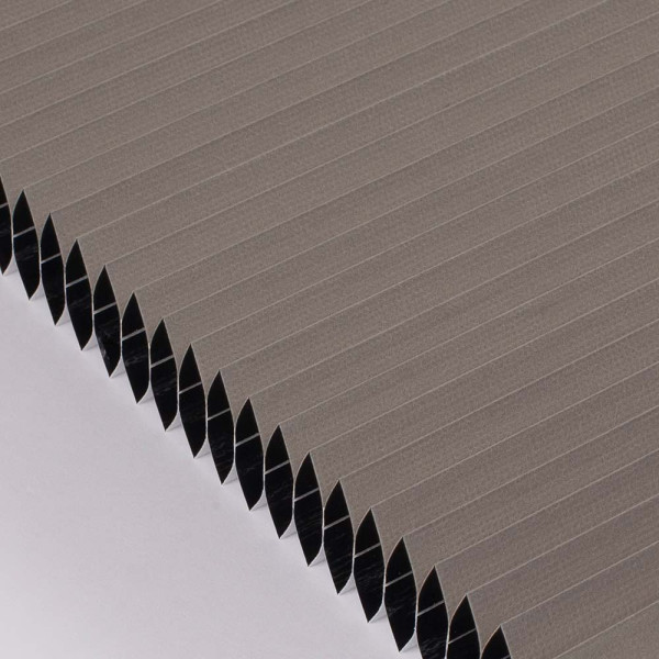 Wabenplissee nach Maß verdunkelnd, Knutzen Wohnen, Fabron 1733, taupe, feuchtraumgeeignet, thermoisolierend