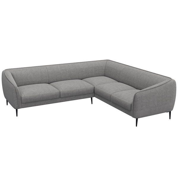 Ecksofa BELLE in hellem Stoff mit gepolsterten Sitzflächen und schmalen schwarzen Beinen. Das Sofa bietet modernen Komfort und lädt zum Entspannen ein.