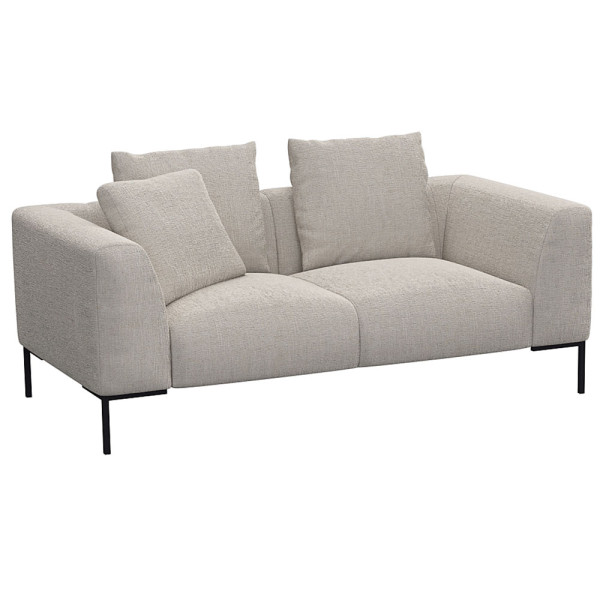 Helles, modernes Sofa in hellbeiger Farbe mit zwei Kissen. Es hat eine schlichte, rechteckige Form und steht auf schwarzen Beinen. Die Oberfläche wirkt einladend und bequem.