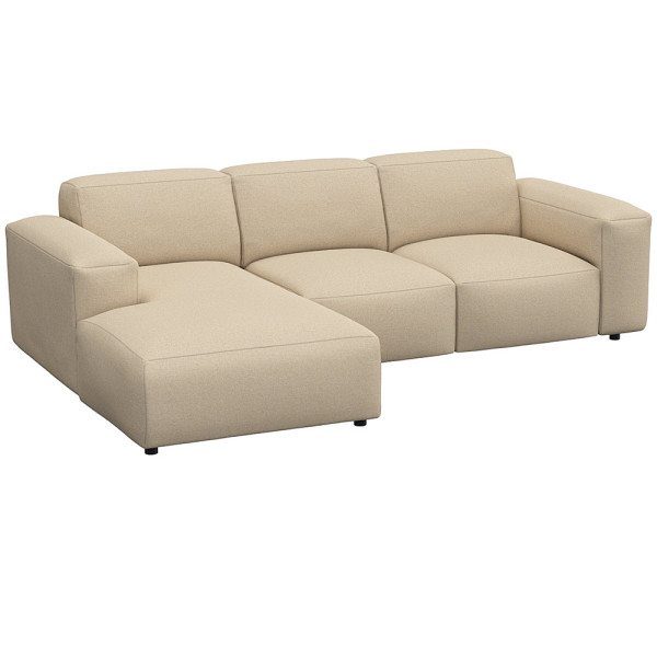 Graues Sofa LUCERA mit Chaiselongue. Es besteht aus hochwertigen Materialien und bietet eine moderne, komfortable Sitzgelegenheit für Wohnzimmer. Das Design ist geradlinig und ansprechend.