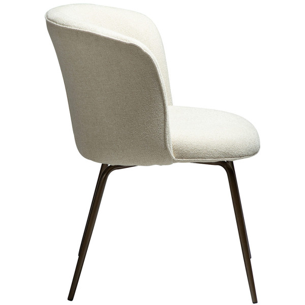 Moderner Esszimmerstuhl Bliss in Weiß mit gepolstertem Sitz und Rückenlehne. Er steht auf vier schlanken schwarzen Metallbeinen. Der Preis beträgt 419,00 € inkl. MwSt.