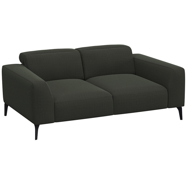 Schwarzes Sofa VOLUZZI mit modernen Designs, zwei Sitzflächen und geraden Armlehnen steht auf schmalen Füßen. Es ist für individuelle Gestaltung und hochwertige Materialien konzipiert.