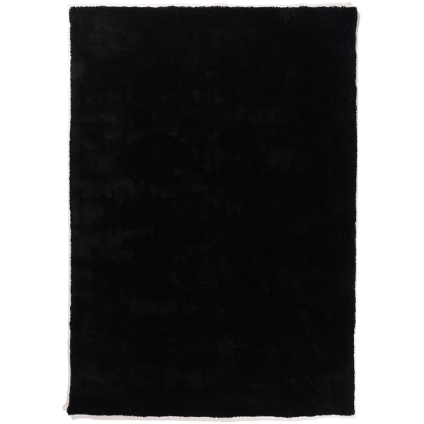 Schwarzer, weicher Webteppich aus Polyester mit fransigen Kanten. Der Teppich eignet sich für individuelle Maßanfertigungen und bietet eine vielseitige Gestaltungsmöglichkeit für verschiedene Räumlichkeiten.