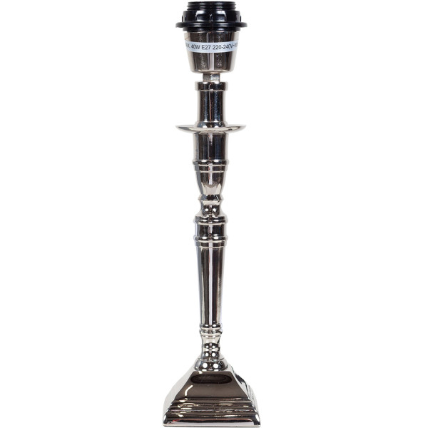 Glänzender Leuchtenfuß aus Silber mit einer Höhe von 26 cm steht auf einem stabilen quadratischen Sockel. Er eignet sich ideal für verschiedene Lampenschirme.