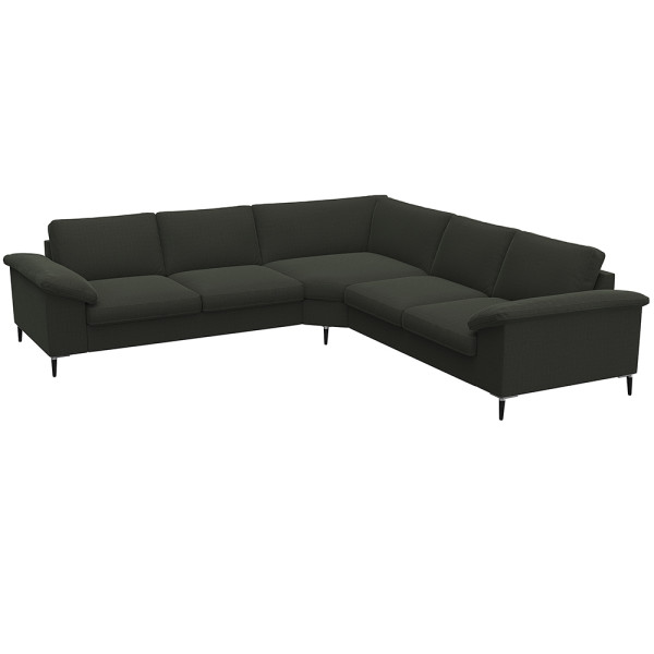 Braunes Ecksofa FIORE steht in einem modernen Design. Es bietet Platz zum Sitzen und Entspannen. Die Ausstattung umfasst weiche Kissen für zusätzlichen Komfort.