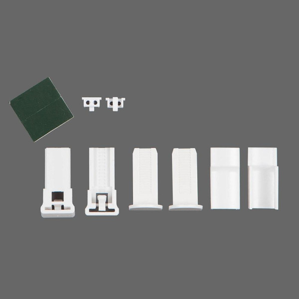 Klemmträgerset für verspannte Plissees in einer transparenten Verpackung. Das Set ist verstellbar und für Fenster mit einer Profilbreite von 15 bis 24 mm geeignet. Preis: 4,75 €.