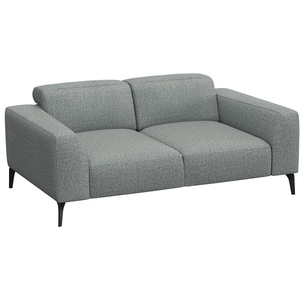 Schwarzes Sofa VOLUZZI mit modernen Designs, zwei Sitzflächen und geraden Armlehnen steht auf schmalen Füßen. Es ist für individuelle Gestaltung und hochwertige Materialien konzipiert.